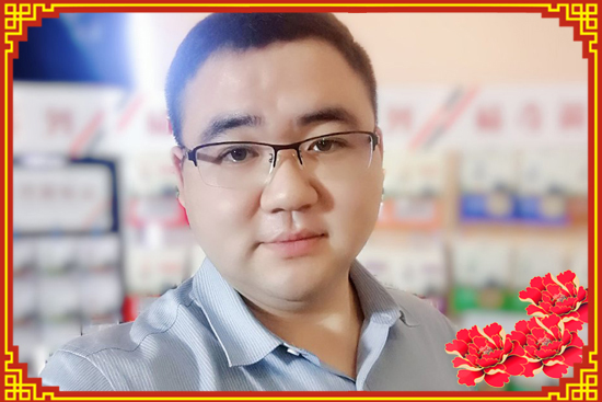 辭舊歲迎新年!【食之惠調味品】楊經理祝大家兔年幸福快樂!